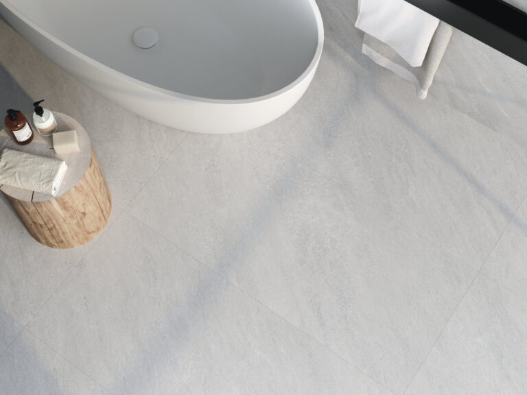 QYMH1029BI56460_KLIFF_13_AMBIENTE_DETALLE_KLIFF_PEARL_60X120_BANO_PICADO_SZ8