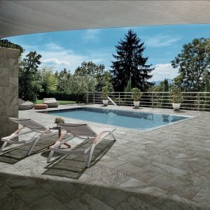 Stonequartz_Esterno_Piscina_Grigio--300x300